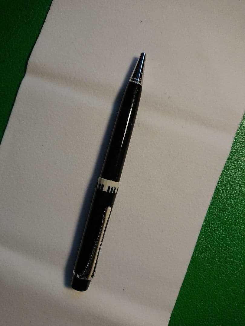 MONTBLANC カラヤン 黒いボールペン メタルクリップ付き