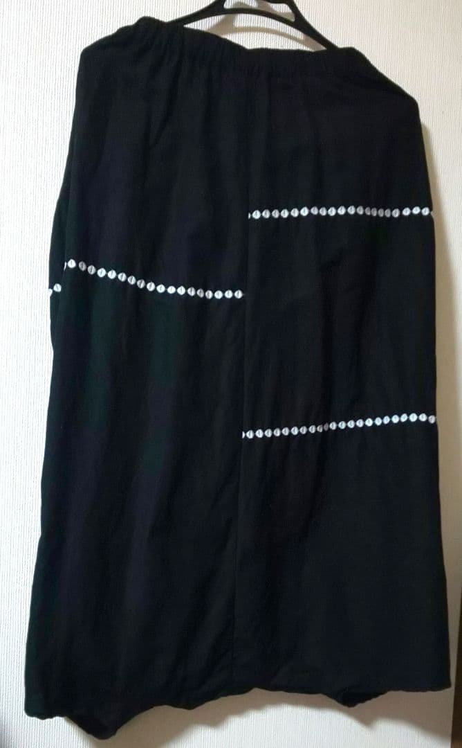 nop de nod リネンレーヨンライン刺繍サルエルバルーンパンツ