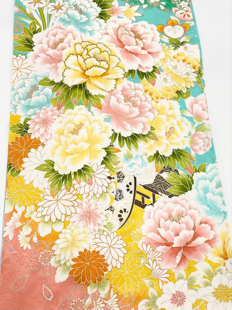 振袖 豪華 刺繍 銀彩 紋意匠 身丈173cm