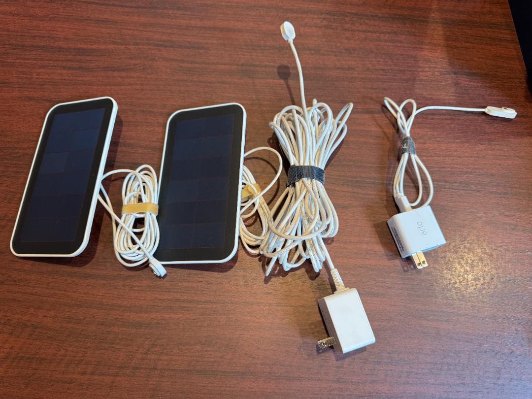 Arlo 4K Ultra 4台セット+多数おまけ付