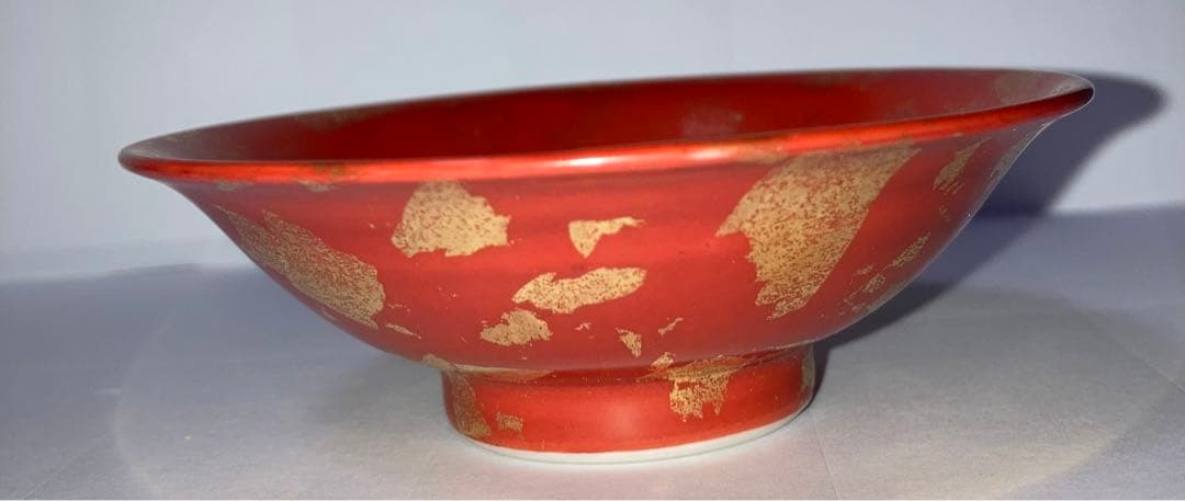 2代目叶松谷(人間国宝)　赤地金箔散　盃とお猪口の２点セット