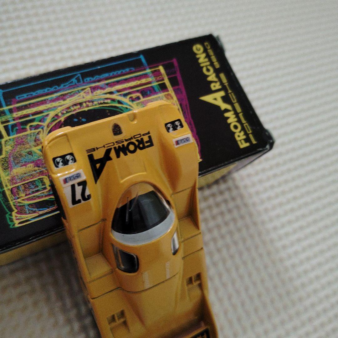 トミカ　 ポルシェ 962