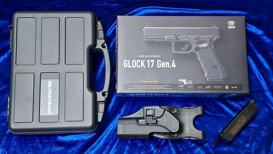 東京マルイGLOCK 17 Gen.4 ガスガン【付属品多数付いてます】