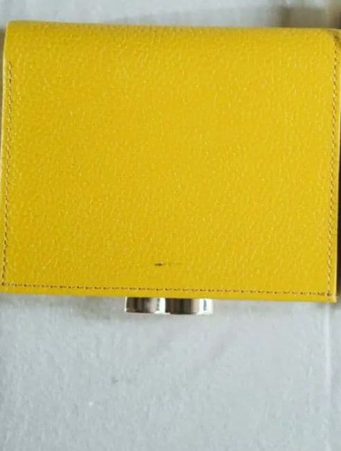 皇居　菊花御紋がま口財布　イエローレザー