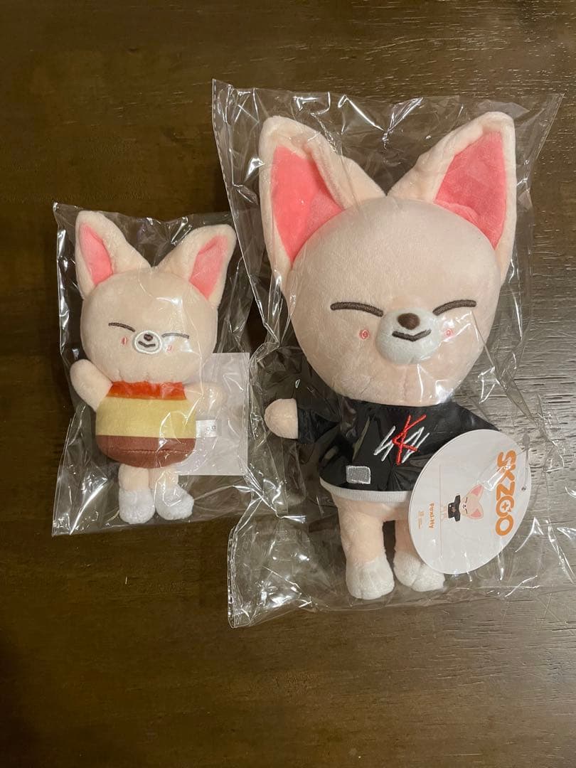 SKZOO Foxl. Ny　クッション　うちわケース　ぬいぐるみ　アイエン