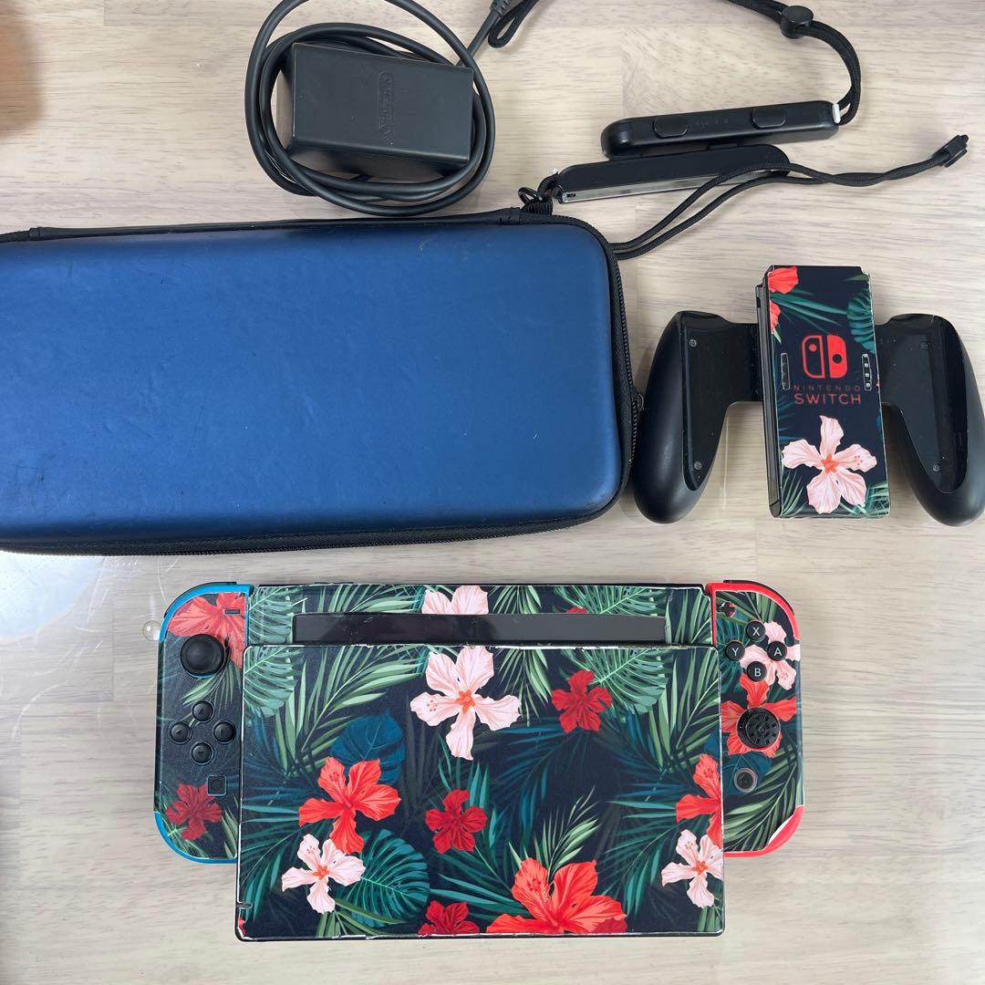 Nintendo Switch フラワーパターン 本体