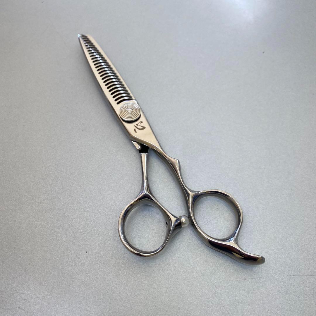 6インチセニングシザー スキ率15% 新品 理美容師プロも絶賛！