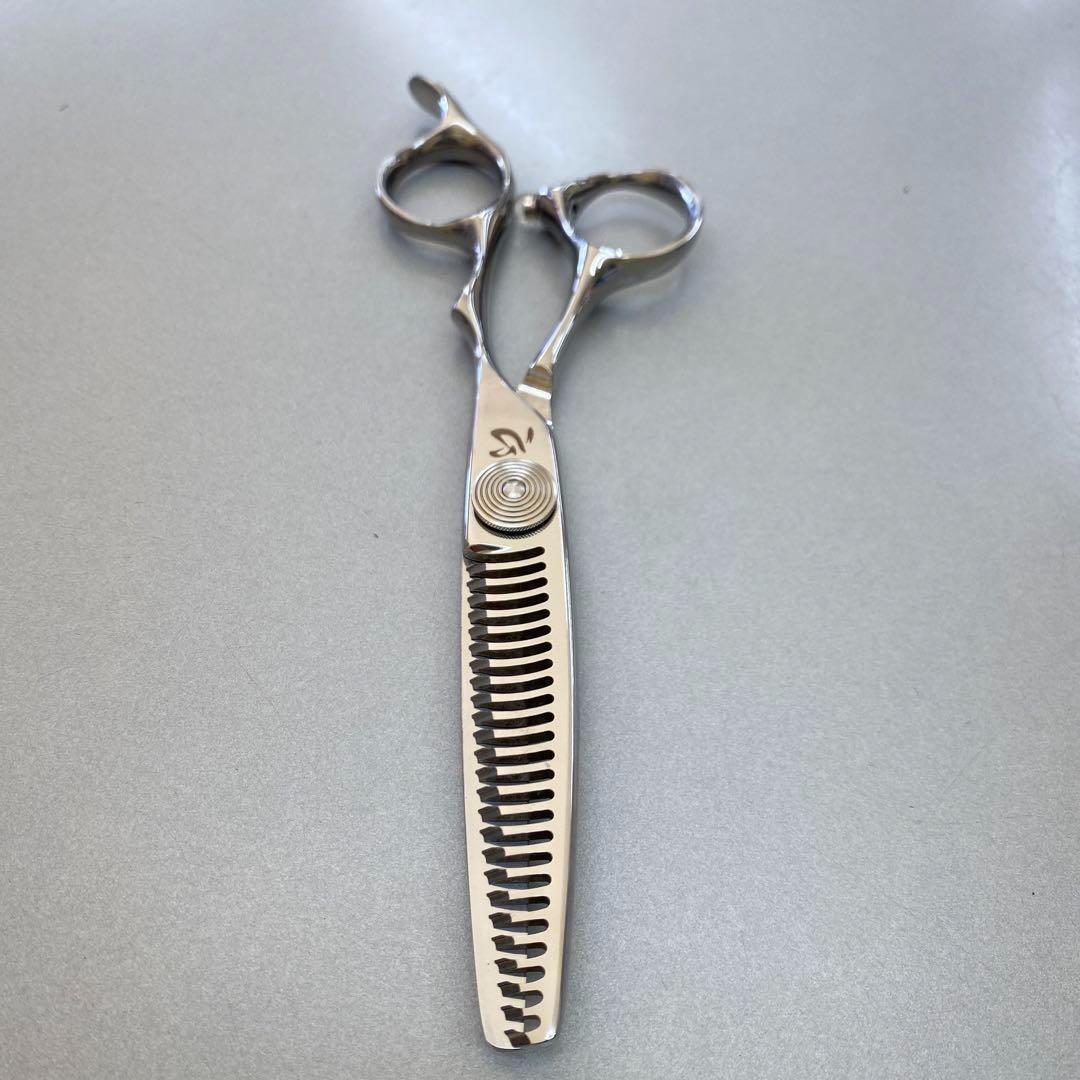 6インチセニングシザー スキ率15% 新品 理美容師プロも絶賛！