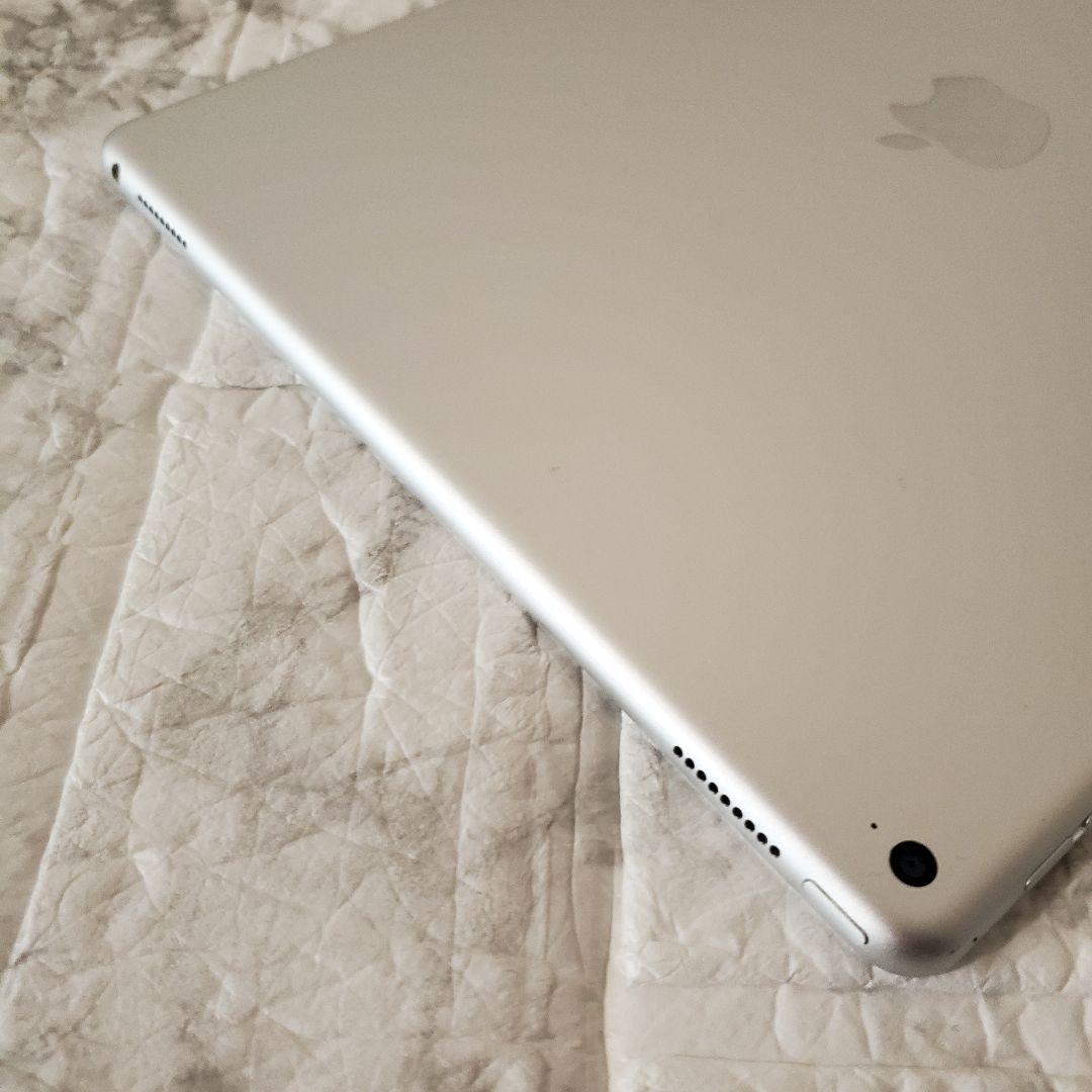 175 iPad pro 12.9 1世代 128GB Wi-Fi シルバー