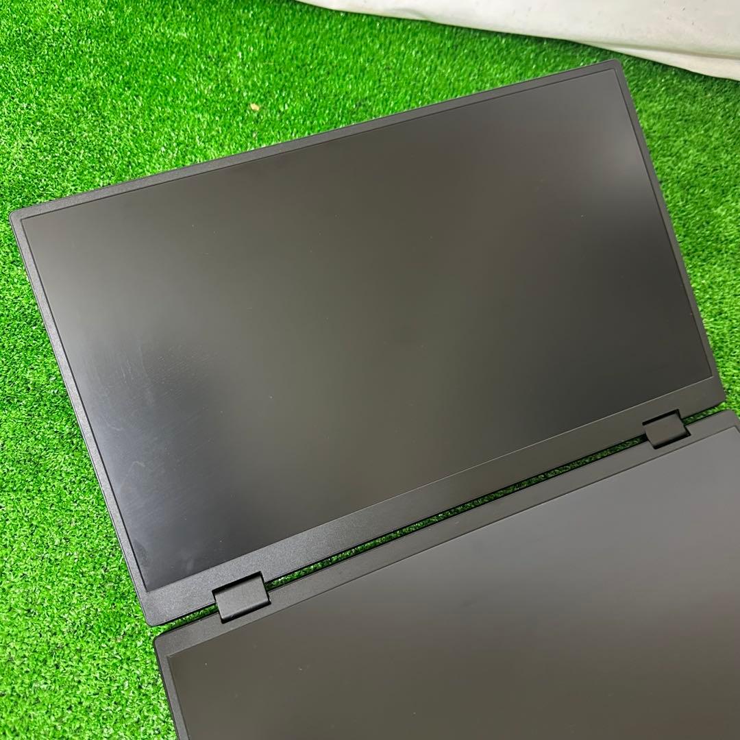 15.6インチ デュアルモバイルモニター 本体