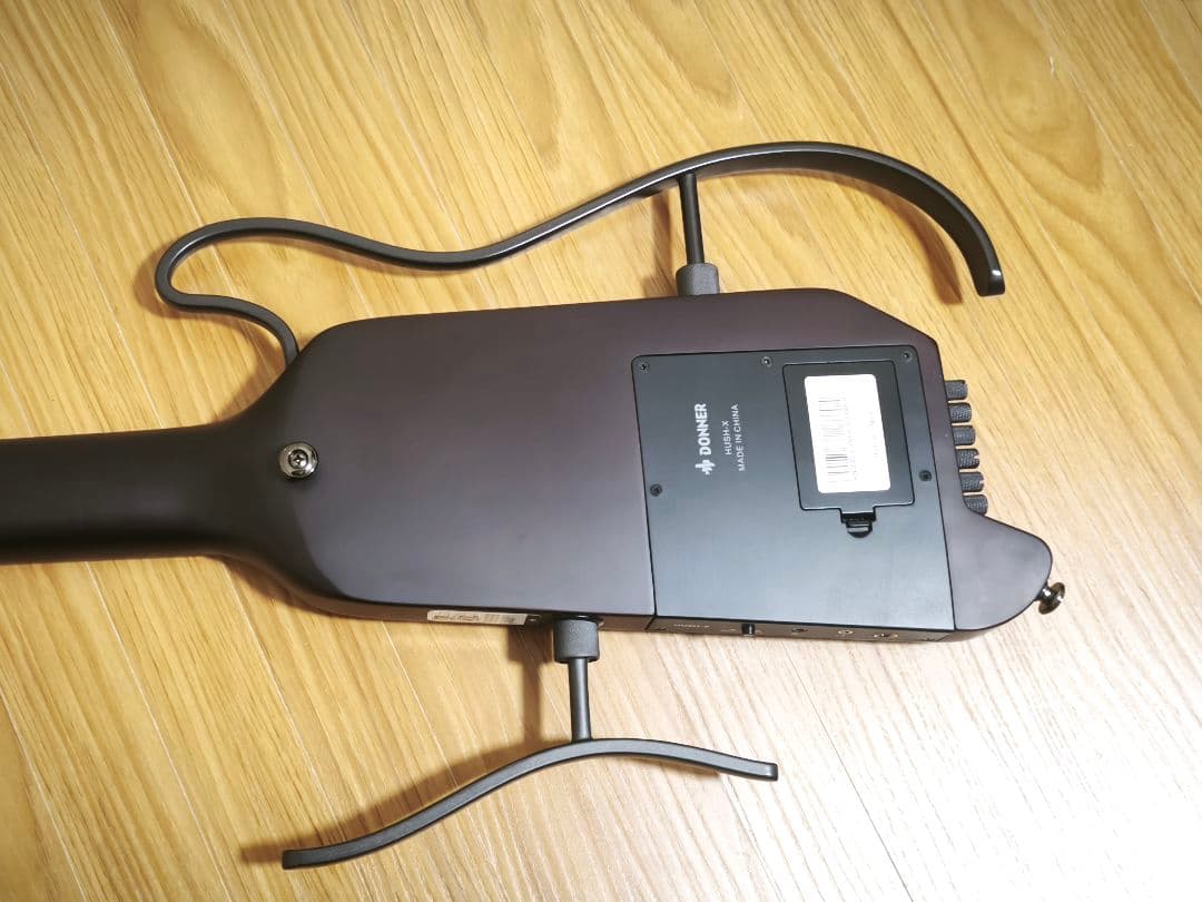 こうさん専用　Donner HUSH-X エレキギター サンバースト