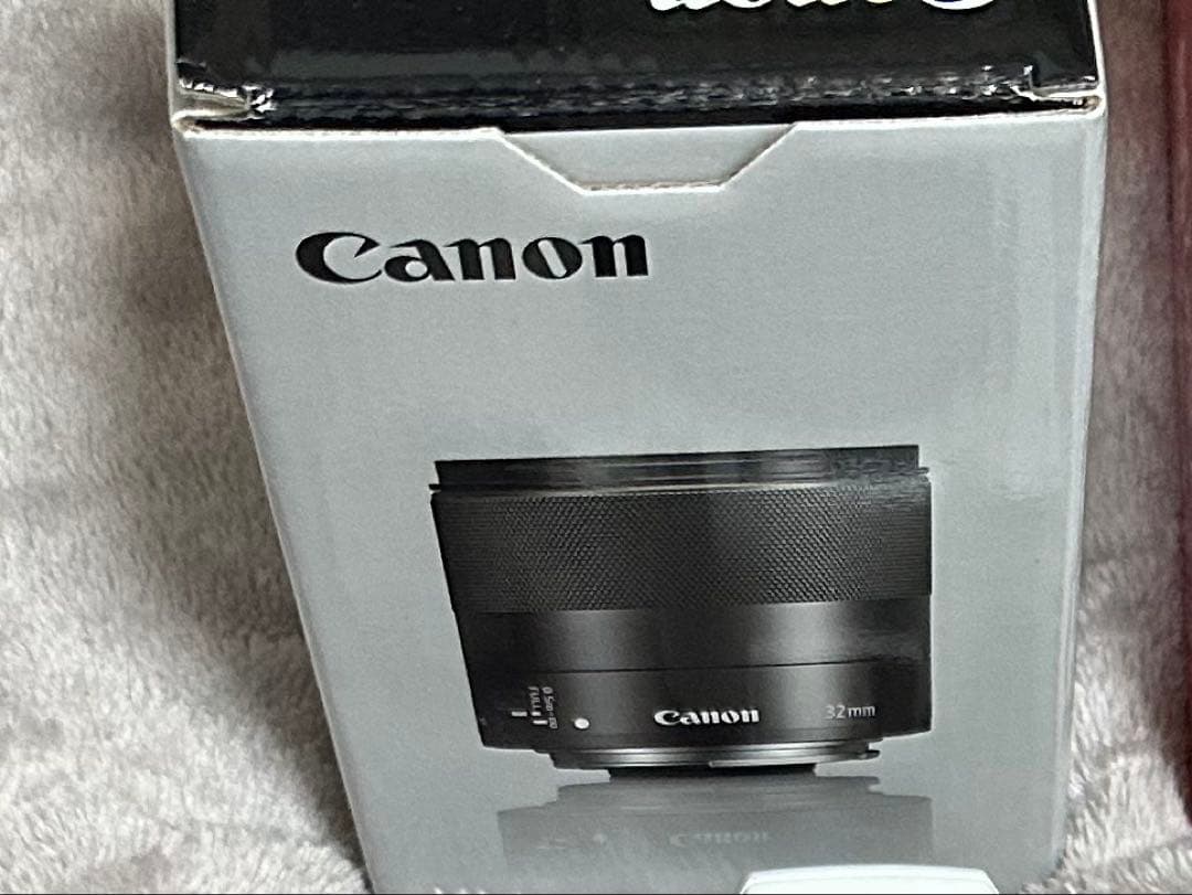 Canon EF-M32mm f1.4 STM 単焦点レンズ レンズフード付き