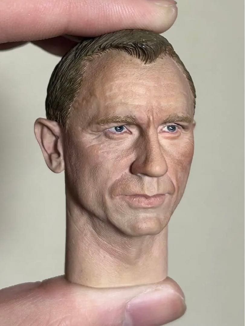 1/6 007 ジェームズ・ボンド　カスタムヘッド