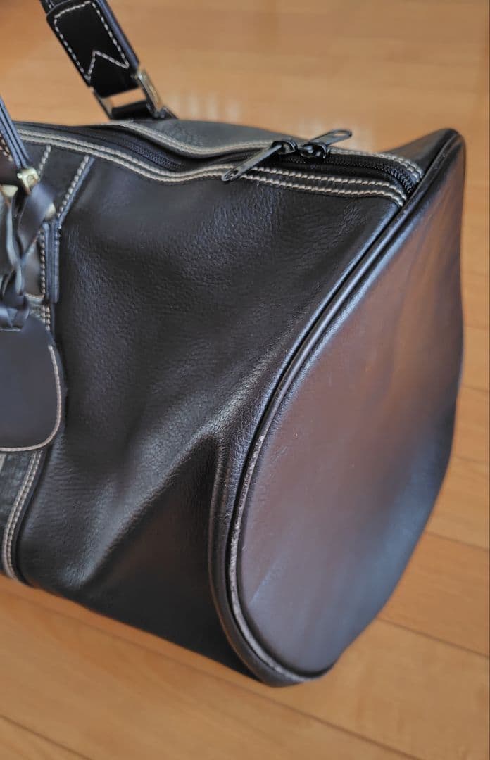 フェラガモ ボストンバッグ 黒 本革