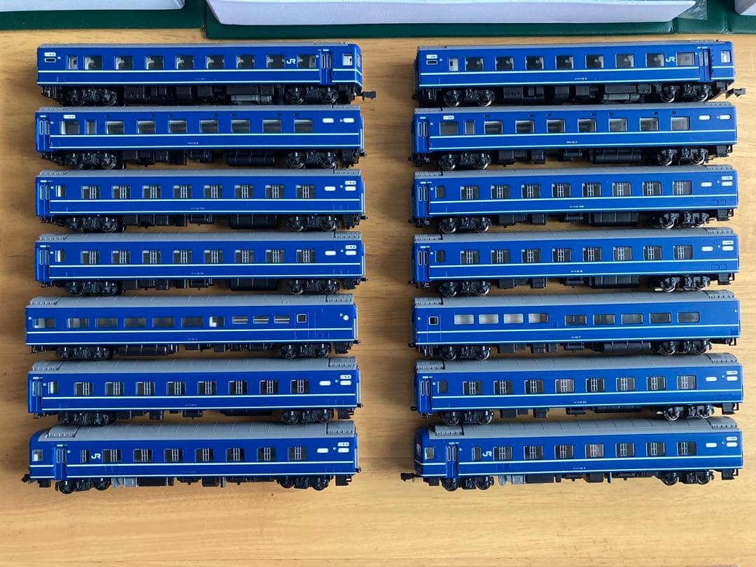 KATO Nゲージ　14系寝台特急さくらJR仕様　長崎・佐世保編成14両セット