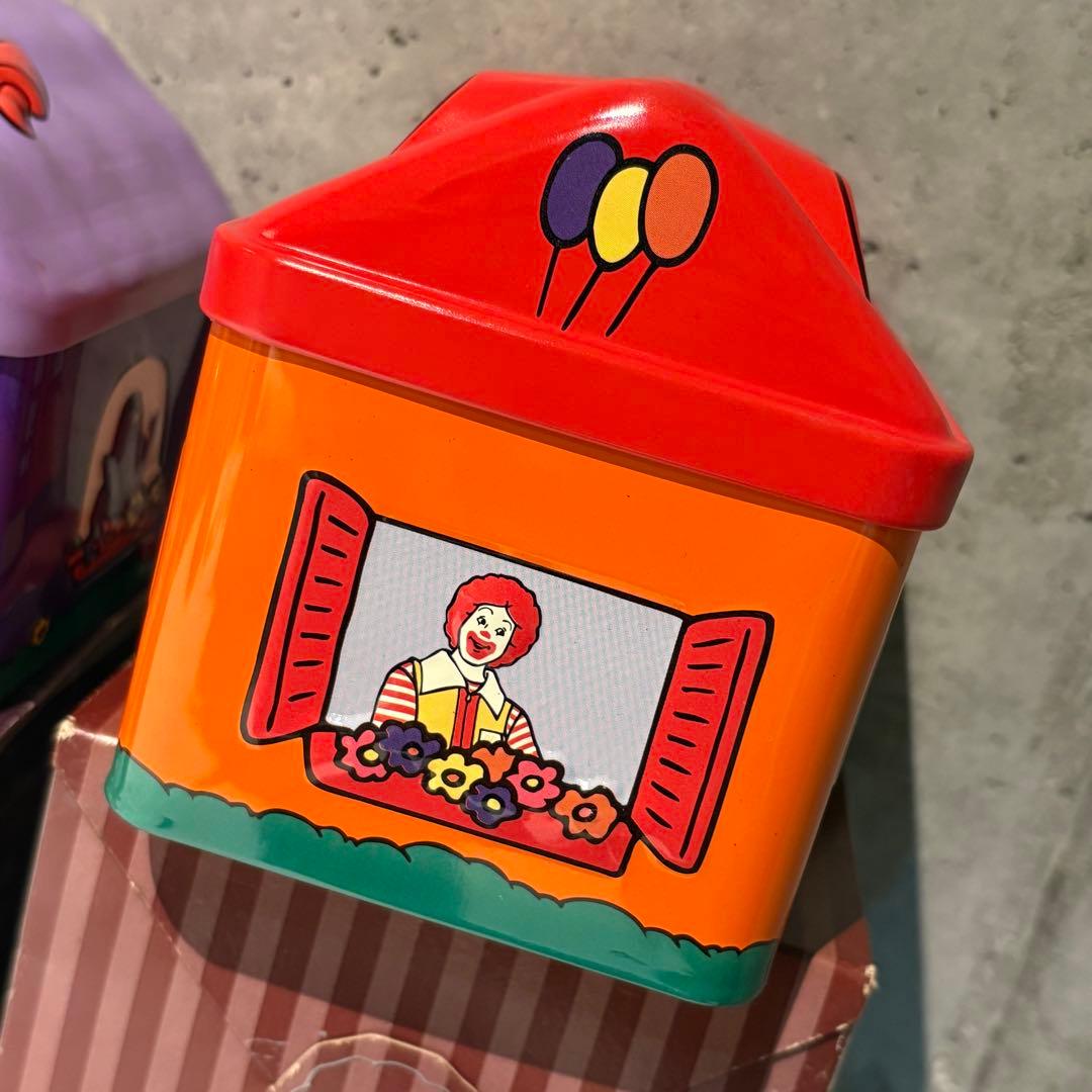 a*i様 マクドナルド　McDonald's 香港　缶