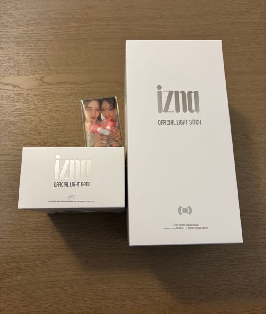 izna ペンライトセット　ジョンウン　未開封　トレカ