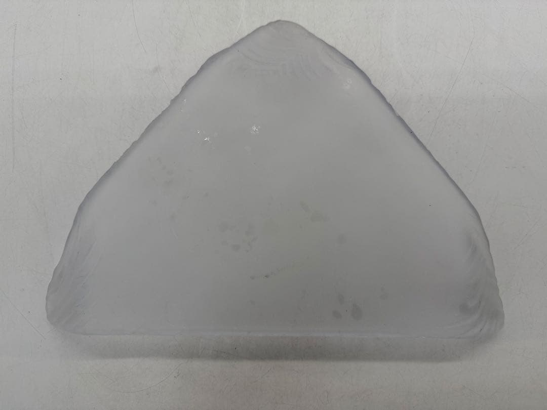 坂田甚内作　ガラス2点　三角　送料込み250611