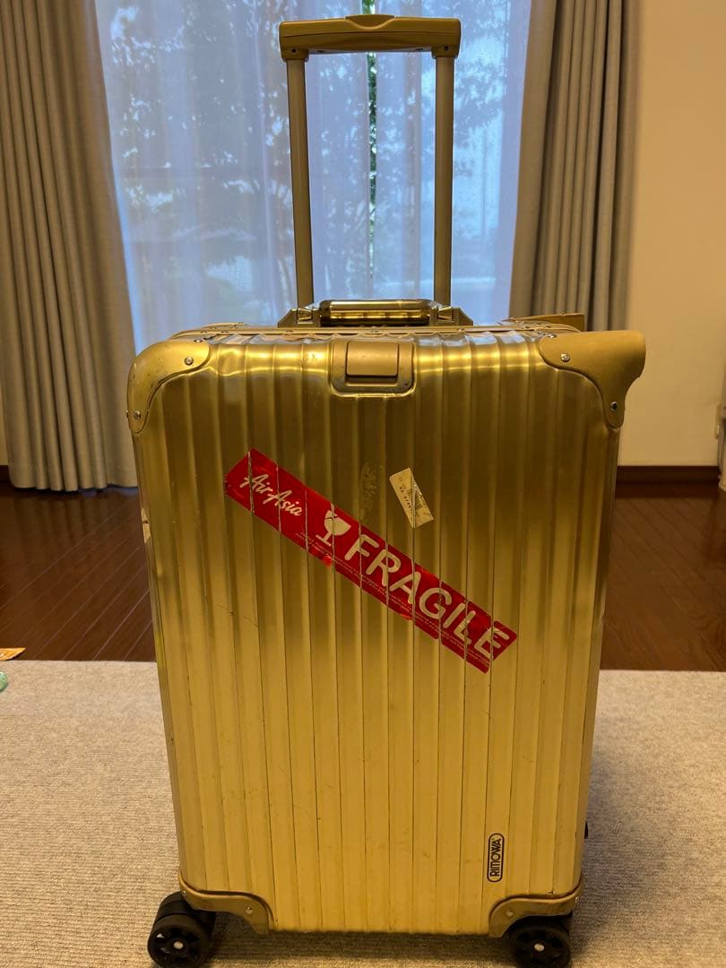 あーや★さんさん専用　希少　４輪RIMOWA シャンパンゴールド