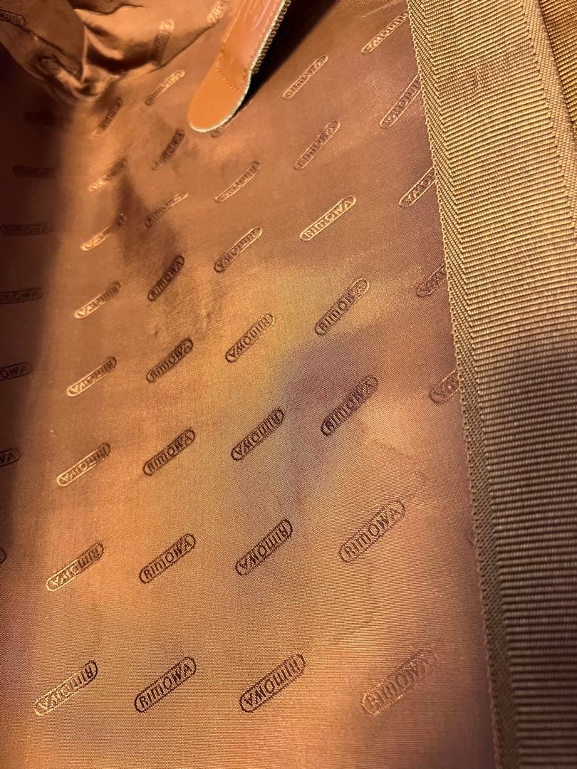 あーや★さんさん専用　希少　４輪RIMOWA シャンパンゴールド