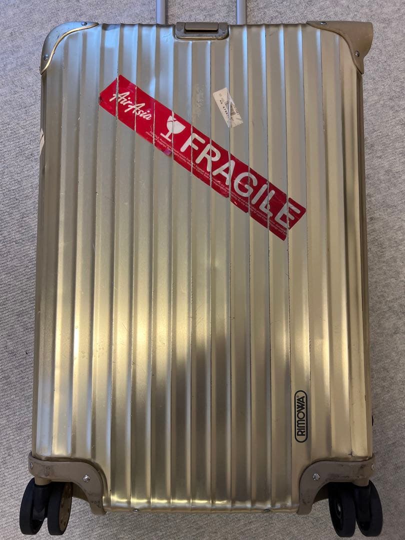 あーや★さんさん専用　希少　４輪RIMOWA シャンパンゴールド