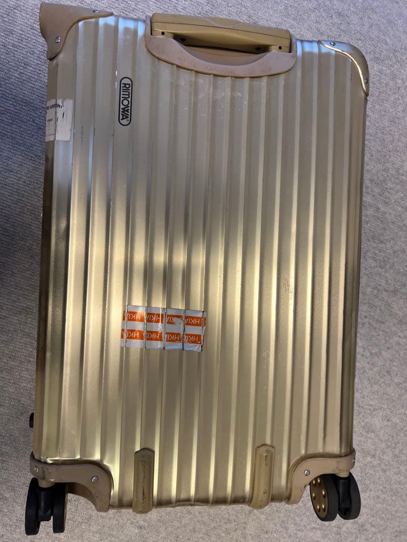 あーや★さんさん専用　希少　４輪RIMOWA シャンパンゴールド