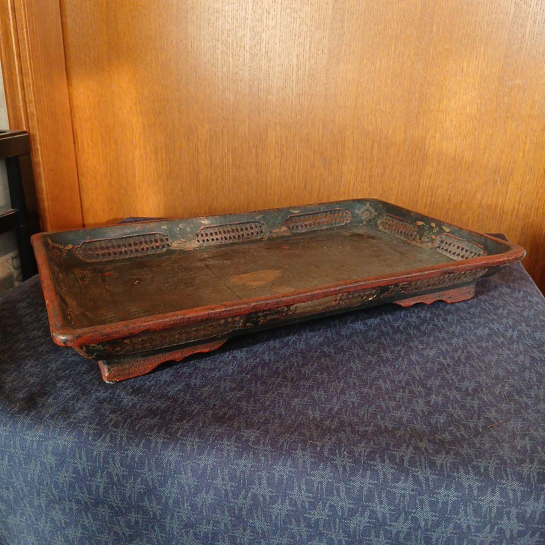 木製長方形トレイ 金彩と赤色花柄装飾