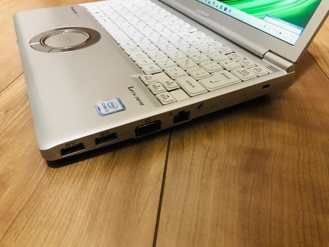 レッツノートSV8 / 256GB/8GB/OFFICE2021/バッテリー良好