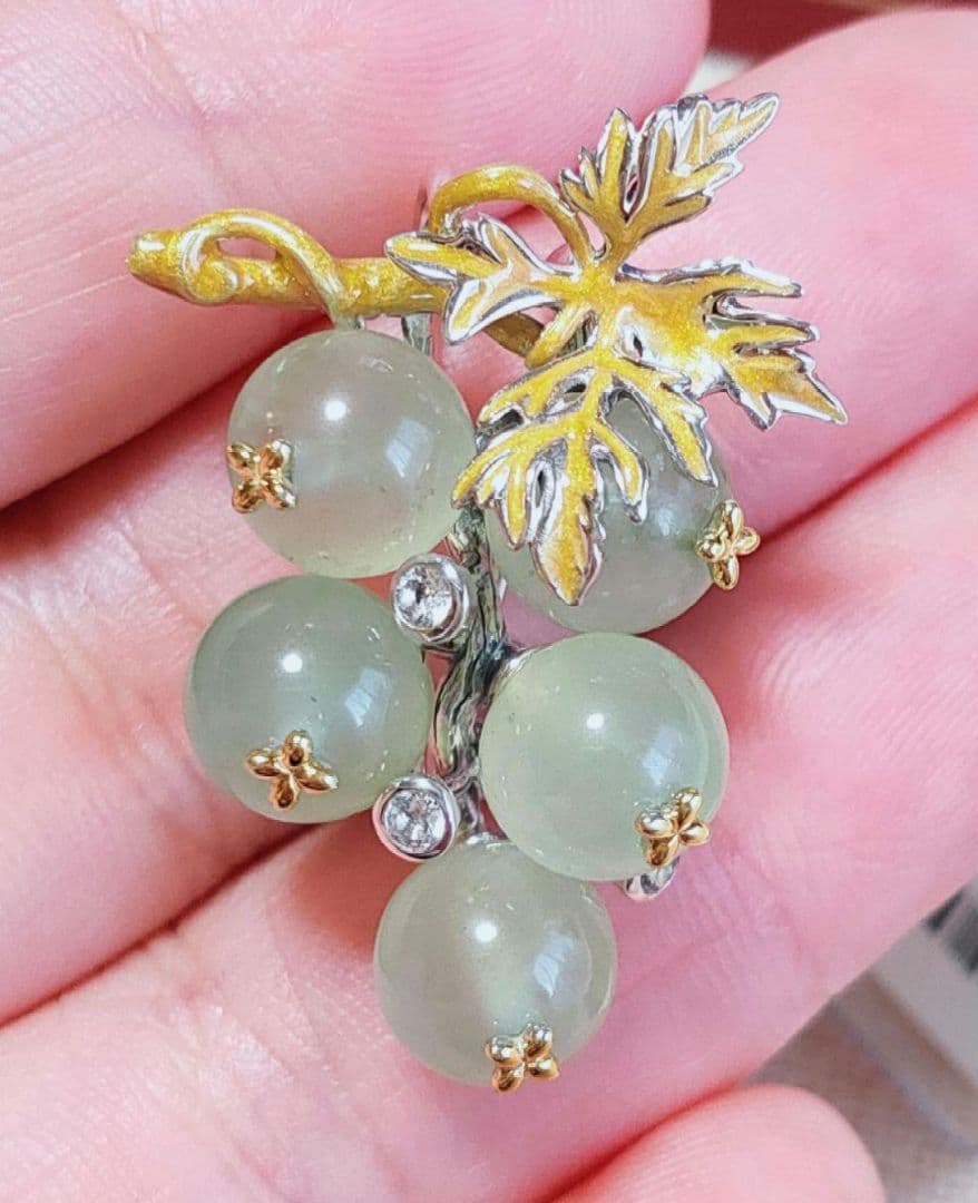 未使用品 碌山 葡萄 サーペンティン ホワイトトパーズ シルバー ブローチ