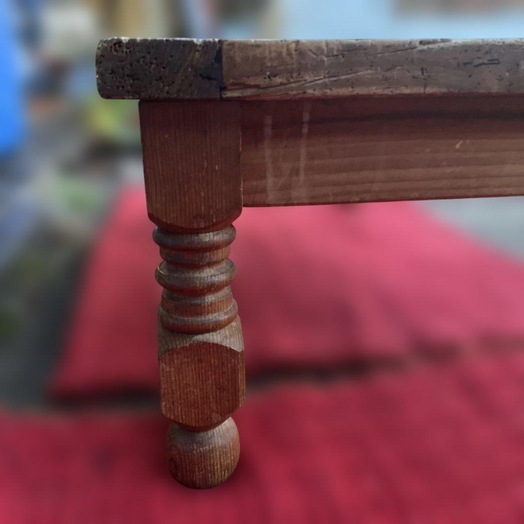 アンティーク　木製 小型　ナチュラルウッドの机