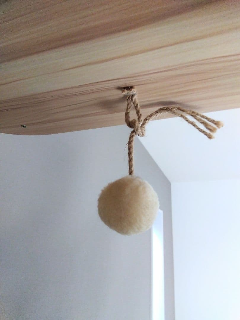 ウッド キャットタワー 185 cm 宇宙船　爪とぎ付　縁張り　木製　ツリー