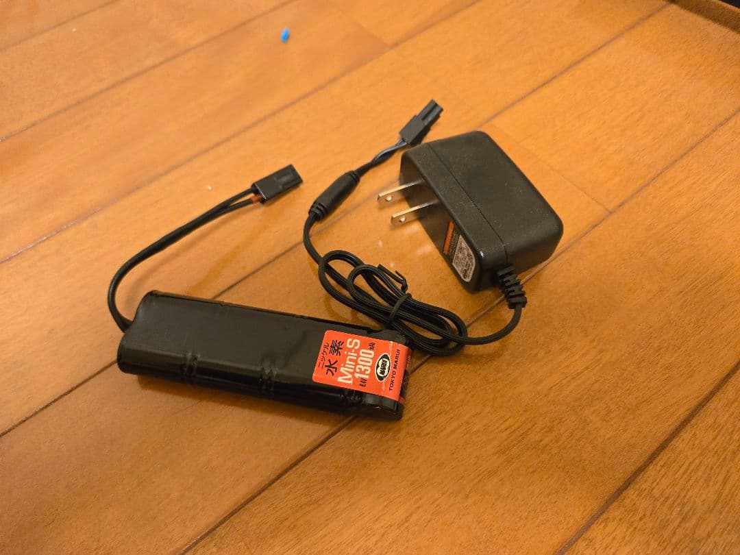 新同品　東京マルイ　次世代電動ガン　M4A1 カービン