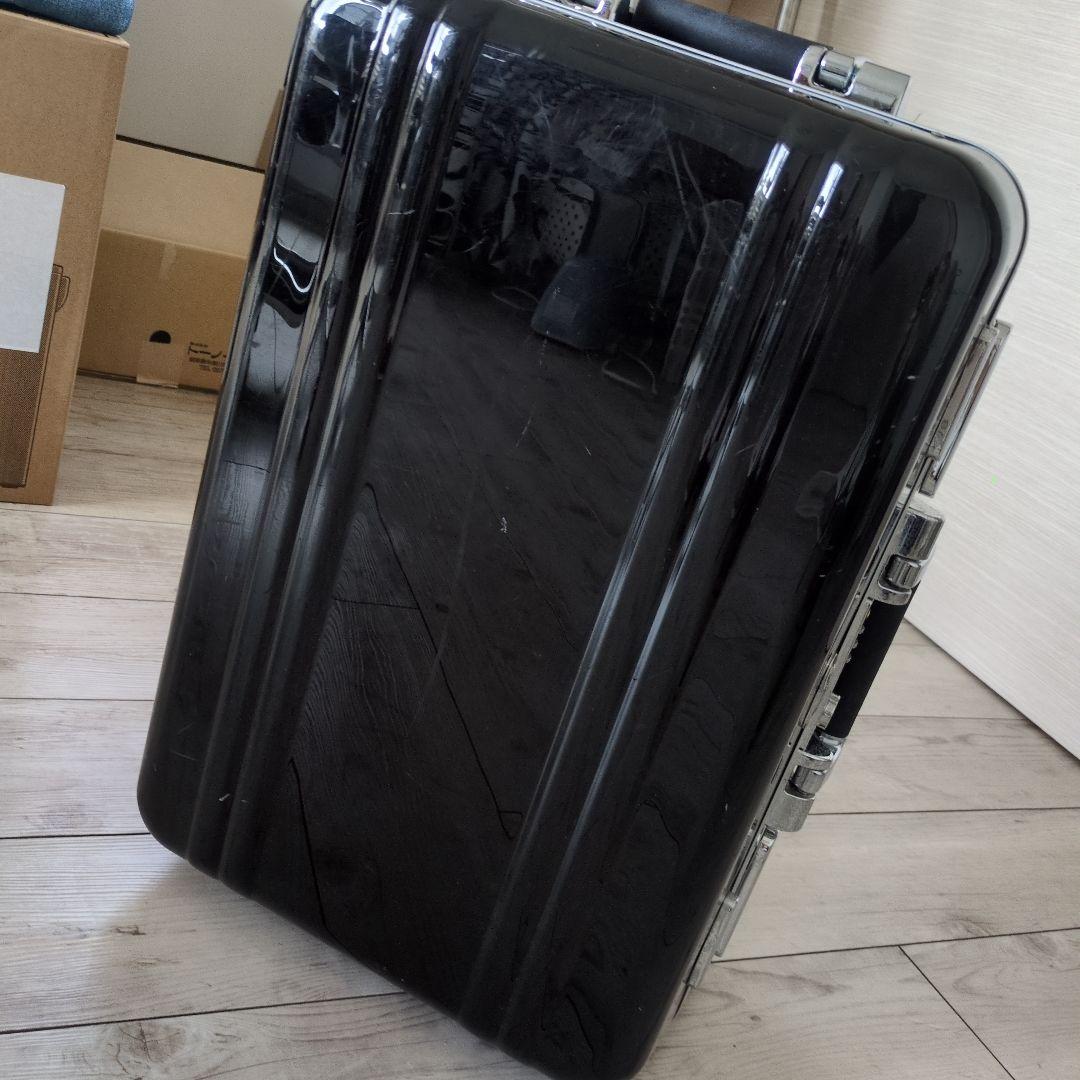 ZERO HALLIBURTON キャリーケース スーツケース2輪 TSA002