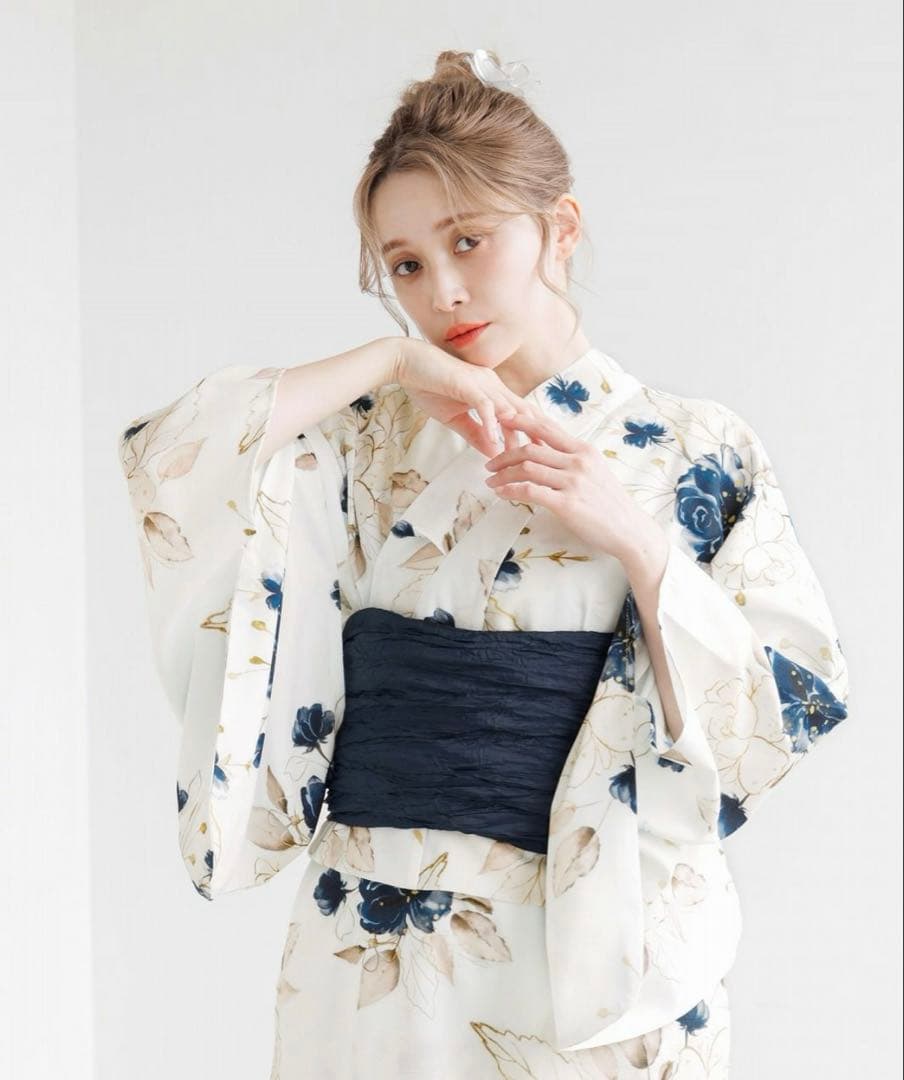 dita 浴衣　幻想花明かり　ワンピース浴衣3点セット(ゆかた・帯・着付け本)