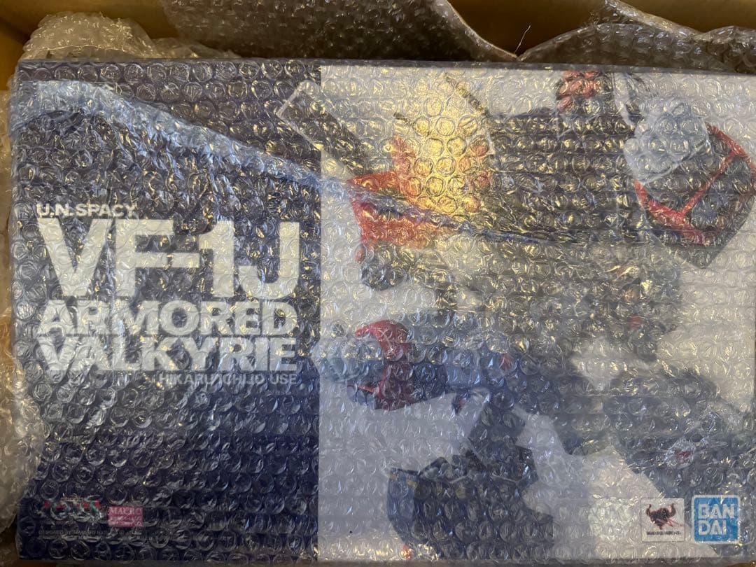 新品未開封　 DX超合金 超時空要塞マクロス VF-1Jアーマードバルキリー