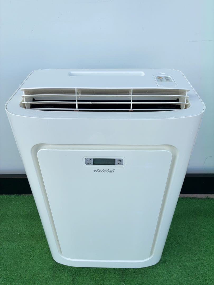 トヨトミスポット冷暖エアコン TAD-22JW 2019年製