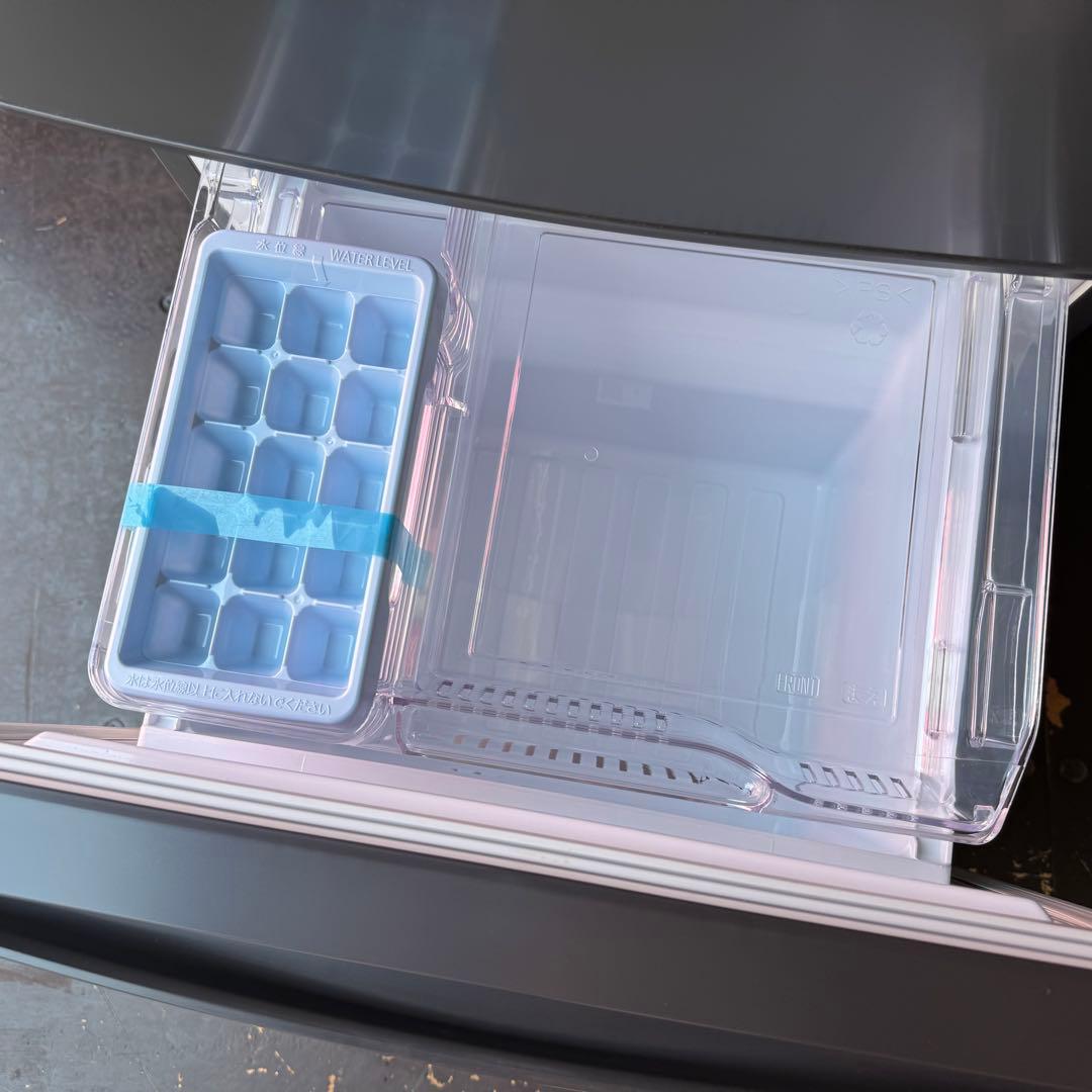 C7621★2024年製★新品、未使用品★三菱　冷蔵庫　グレー　大型　自動霜取り