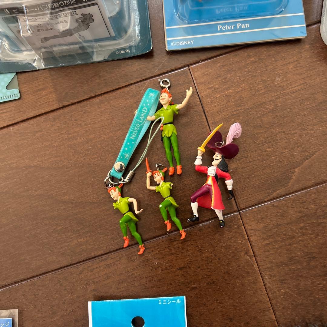 ピーターパン グッズセット　２１点フィギュア　キーホルダークリアファイル　年代物