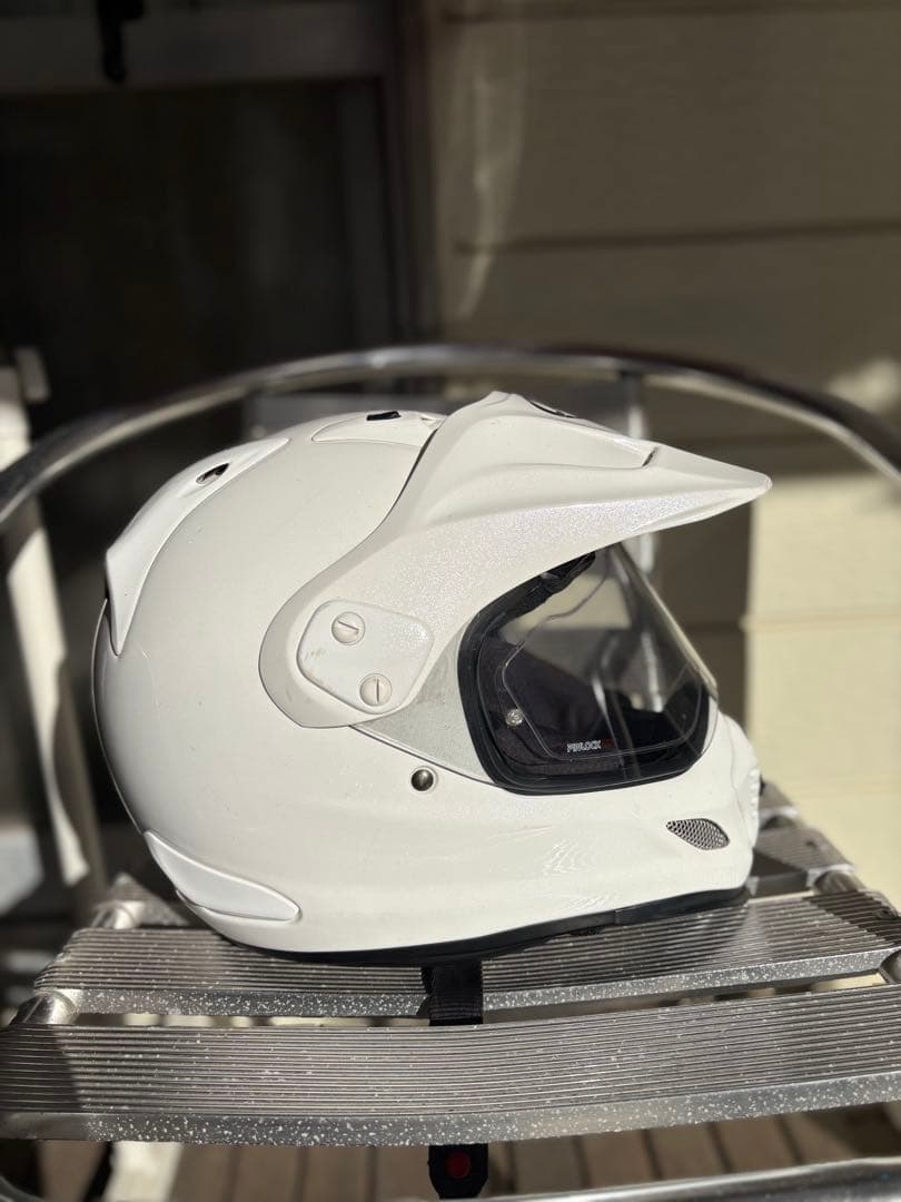 Arai ツアークロス3 ヘルメット ホワイト Lサイズ