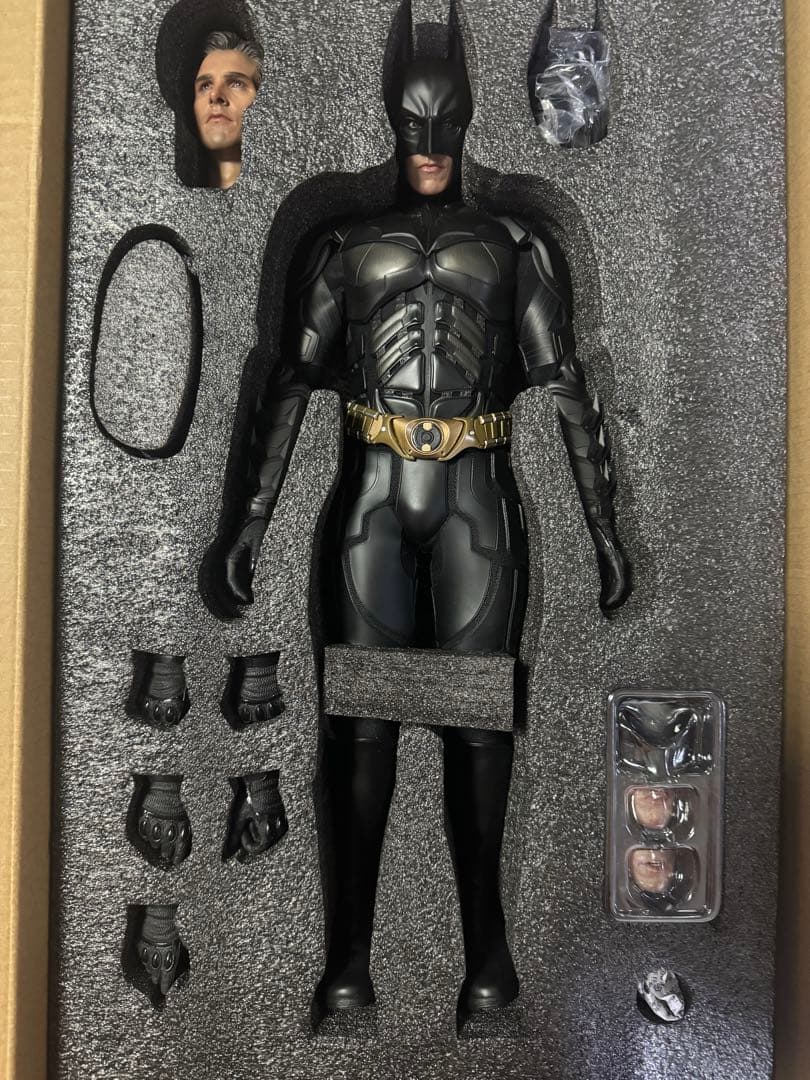 ホットトイズ 1/4 クォータースケール　トリロジー　バットマン　HOTTOYS