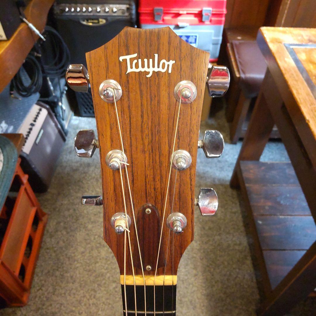 Taylor 214ce-G エレアコ （管理ワテ）