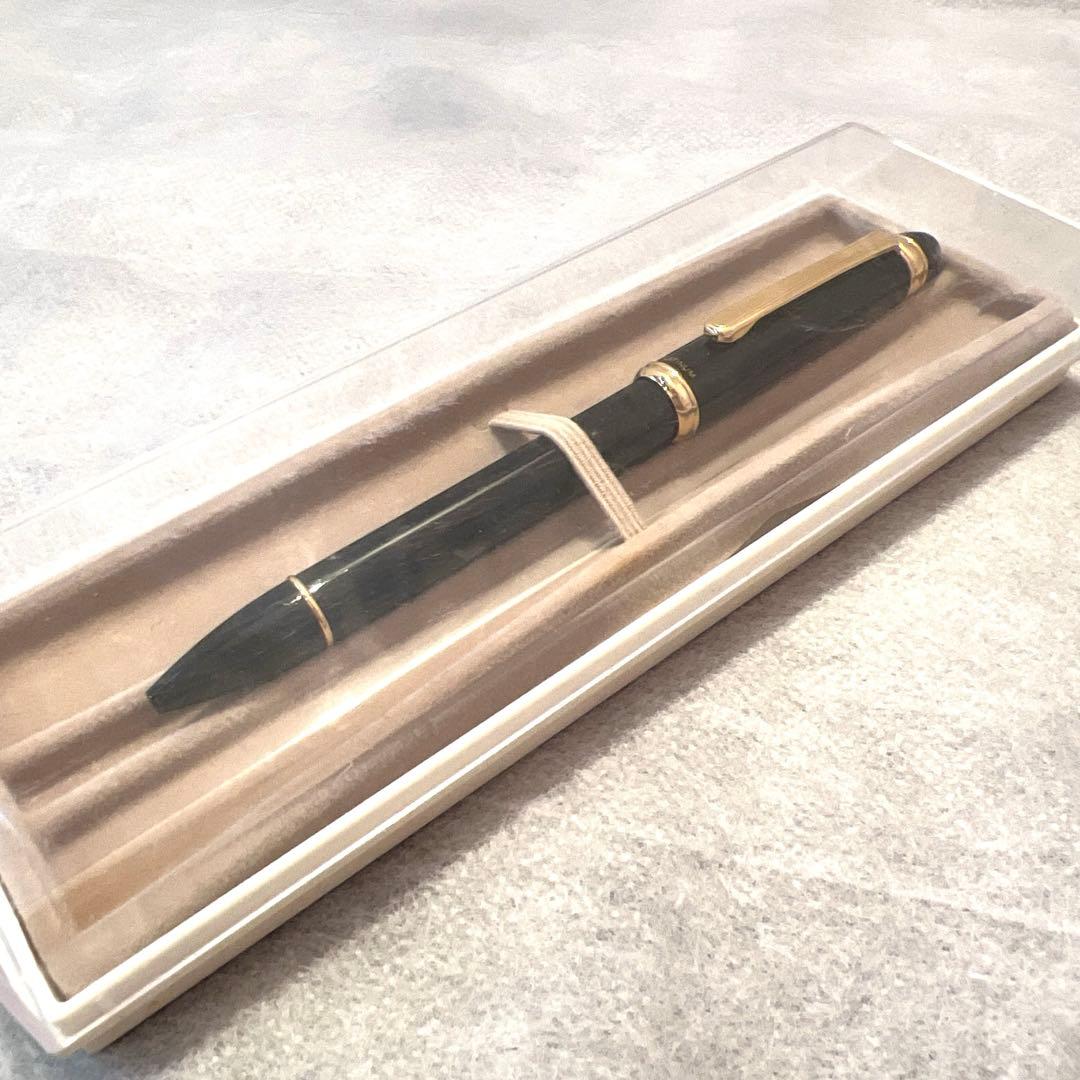 【美品】PLATINUMボールペン　黒×ゴールド