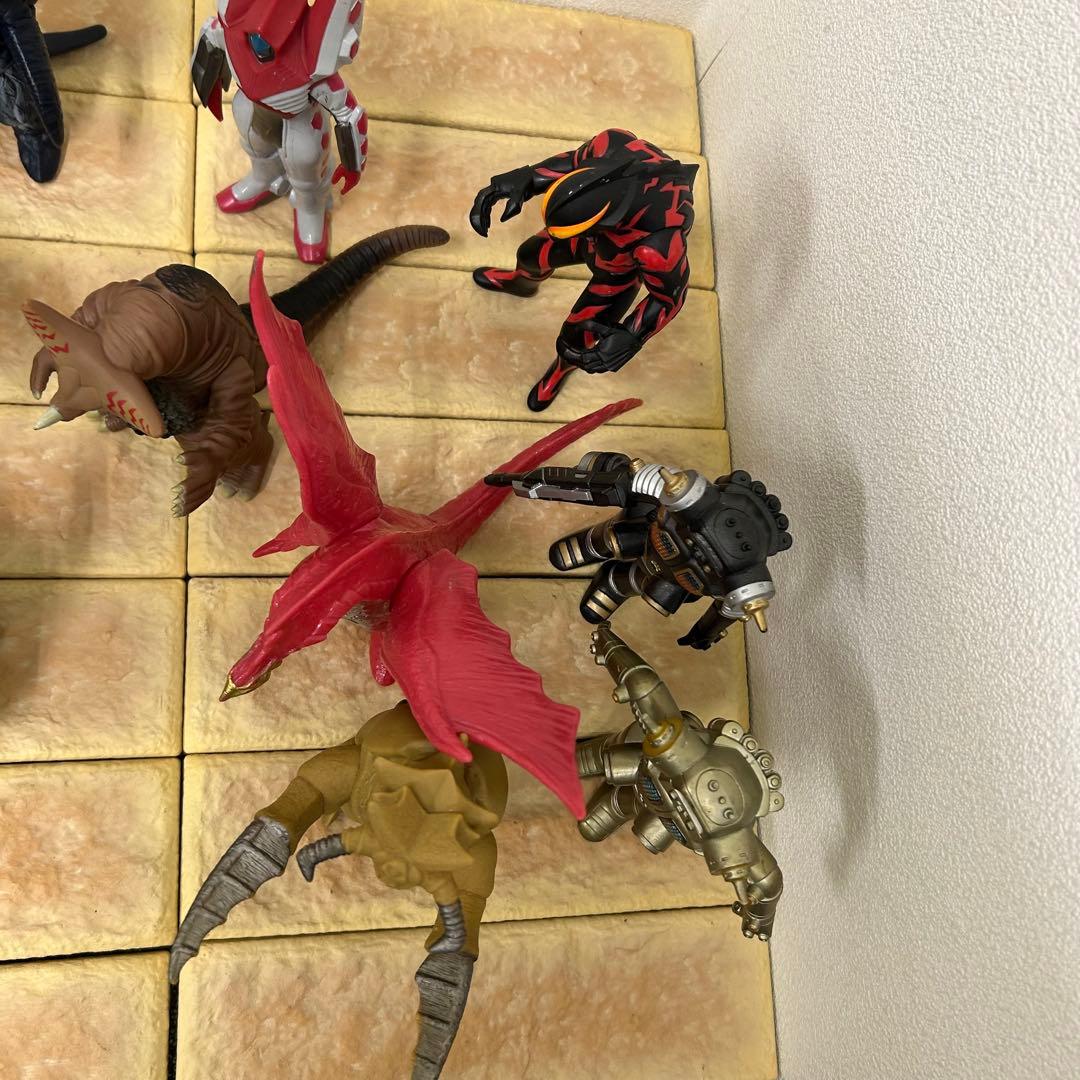 ウルトラマン　怪獣フィギュア 15体セット