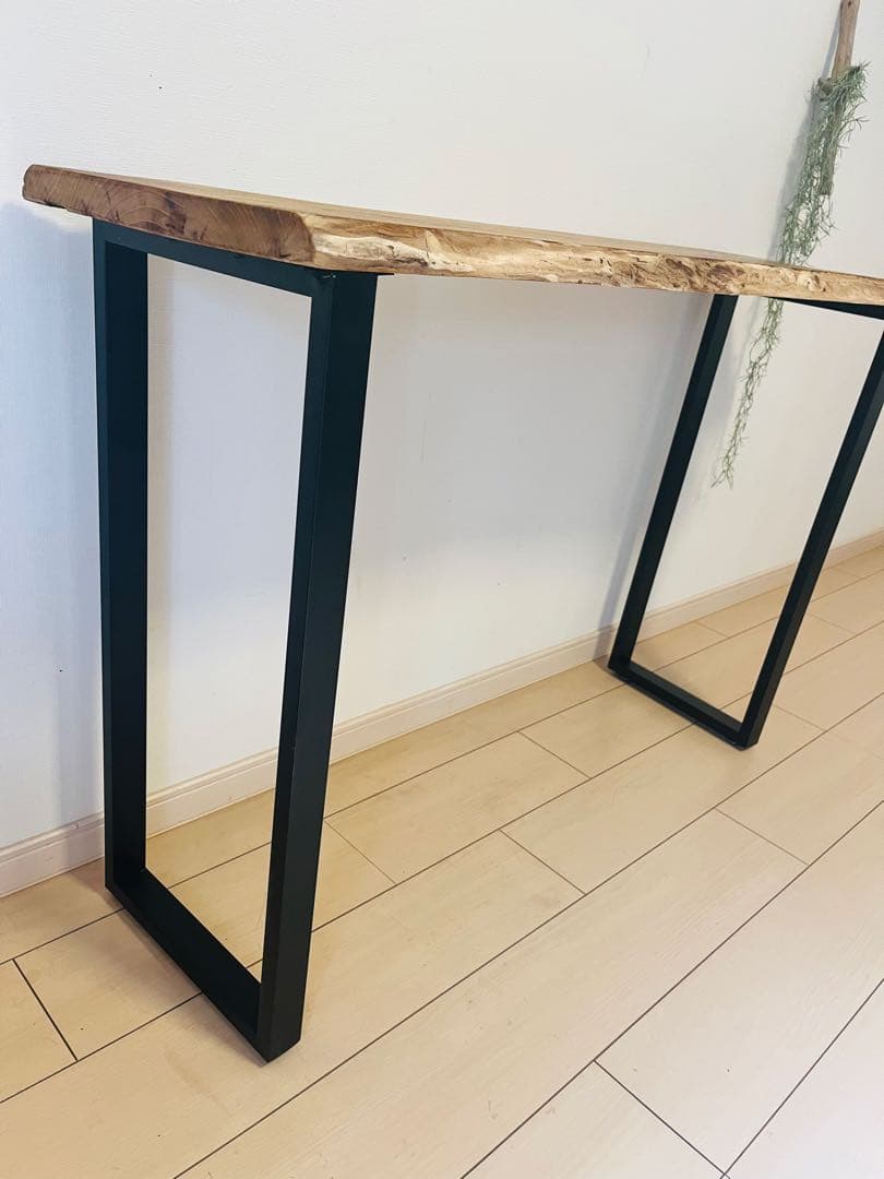 カウンターテーブル　一枚板テーブル　レジンテーブル　桑の木