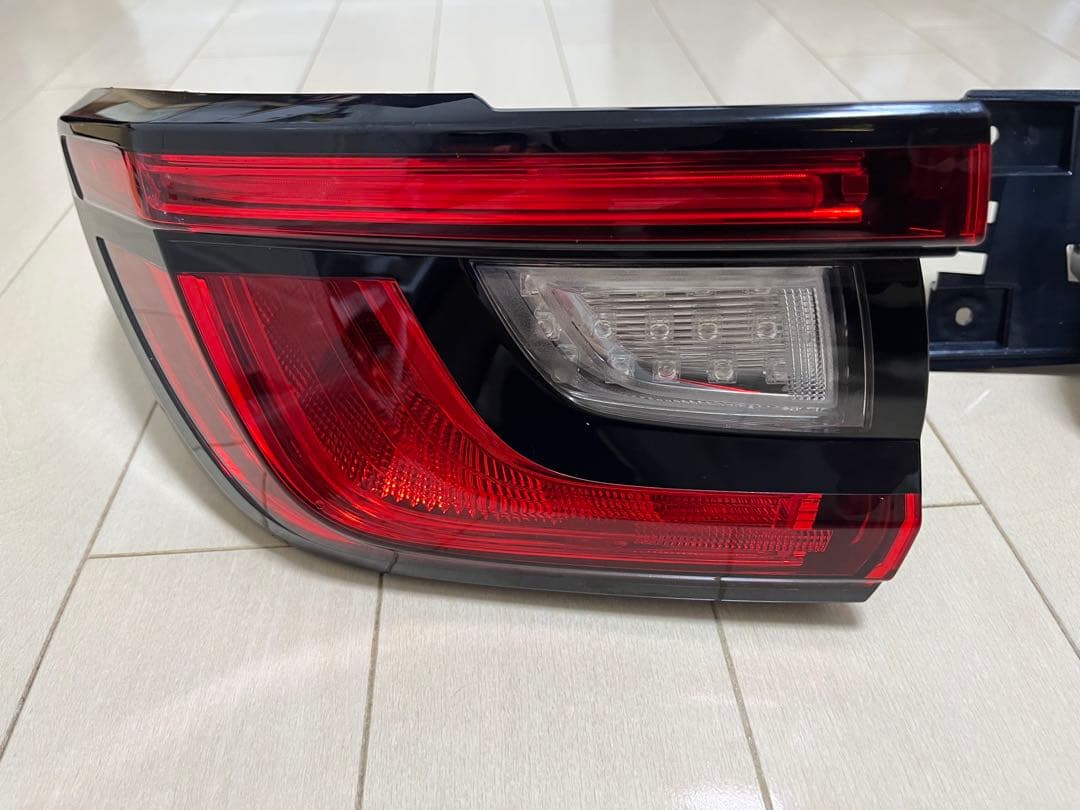 VN5 レヴォーグ、レイバック　シーケンシャルウインカー