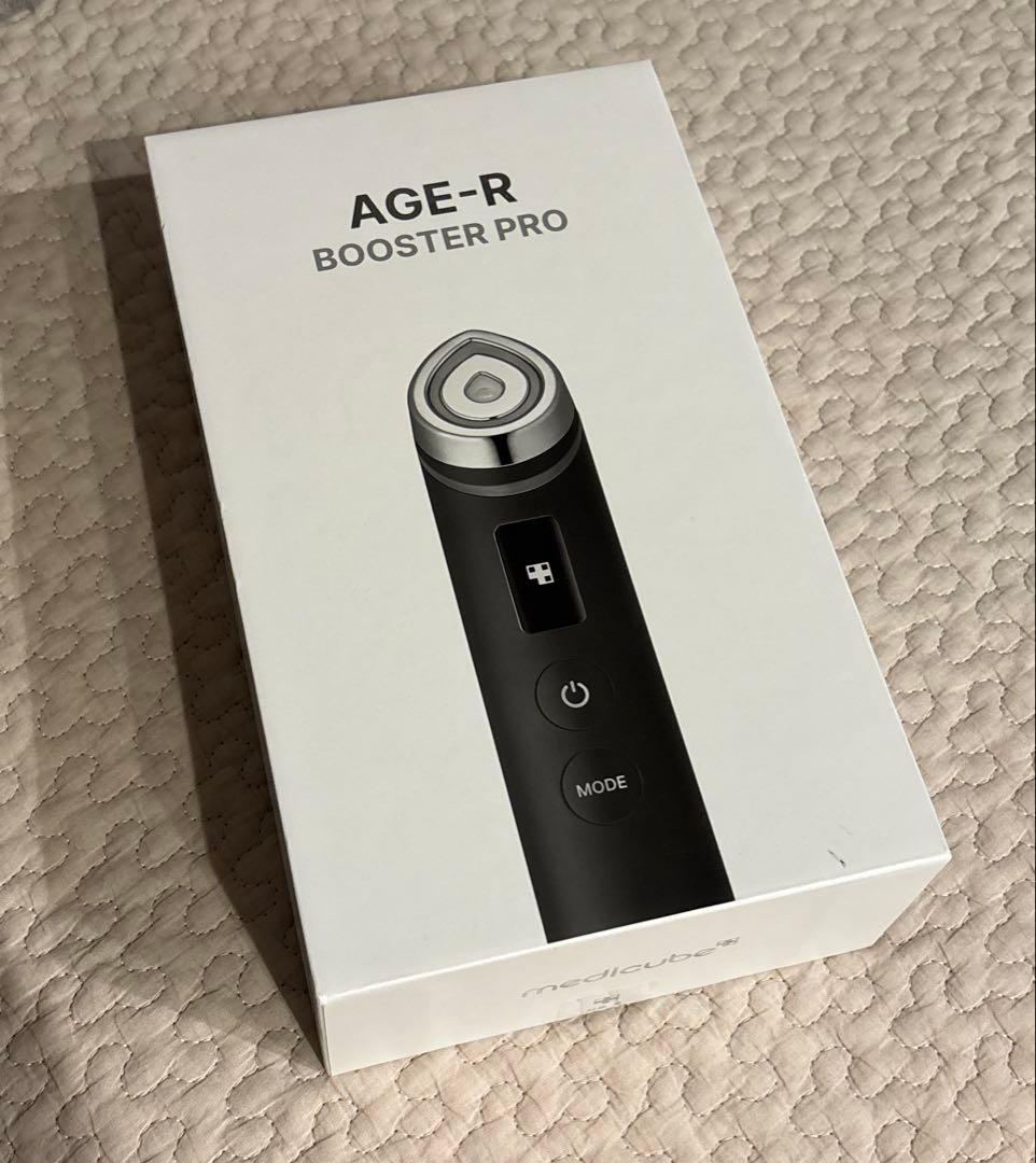 メディキューブ　BOOSTER PRO 美顔器
