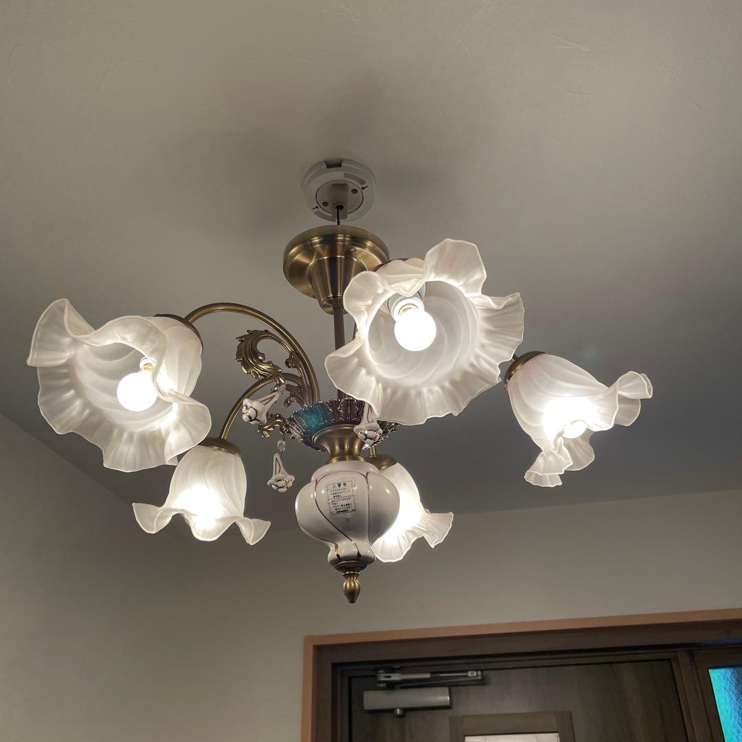 【存在感抜群！】ヤマギワ 5灯 シャンデリア 陶器 ガラス クラシカルデザイン