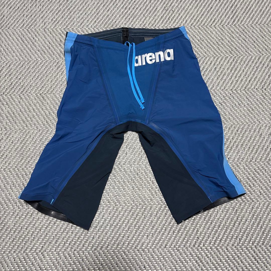 arena スイムショーツ ブルー ハーフレングス