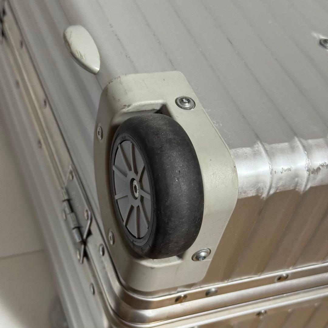 ⭐️極美品⭐️リモワ クラシックフライト 60L 2輪 チェックインM アルミ