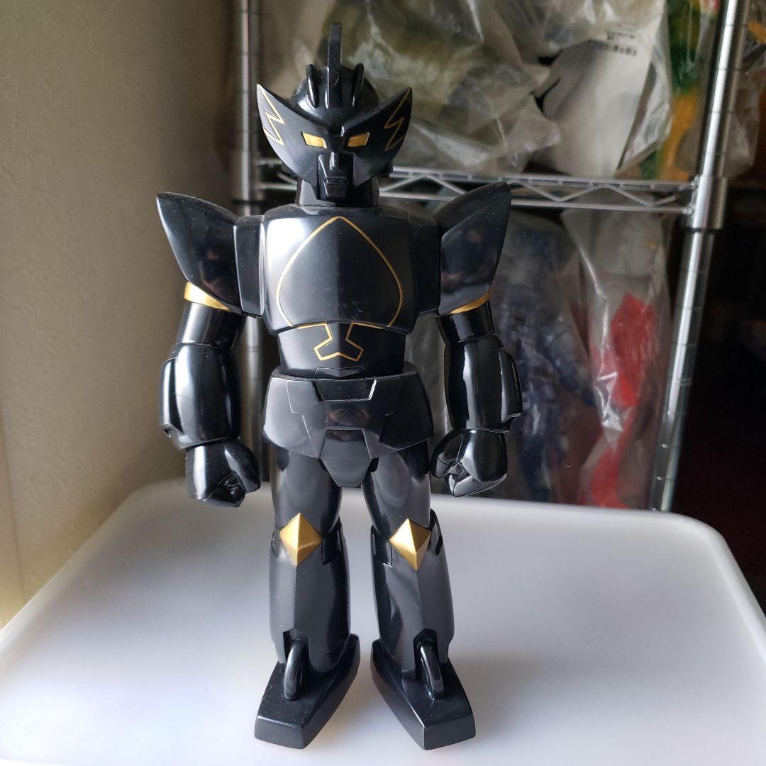 工匠堂　ソフビ　ギンガイザー　ロボットフィギュア 　黒　ブラック